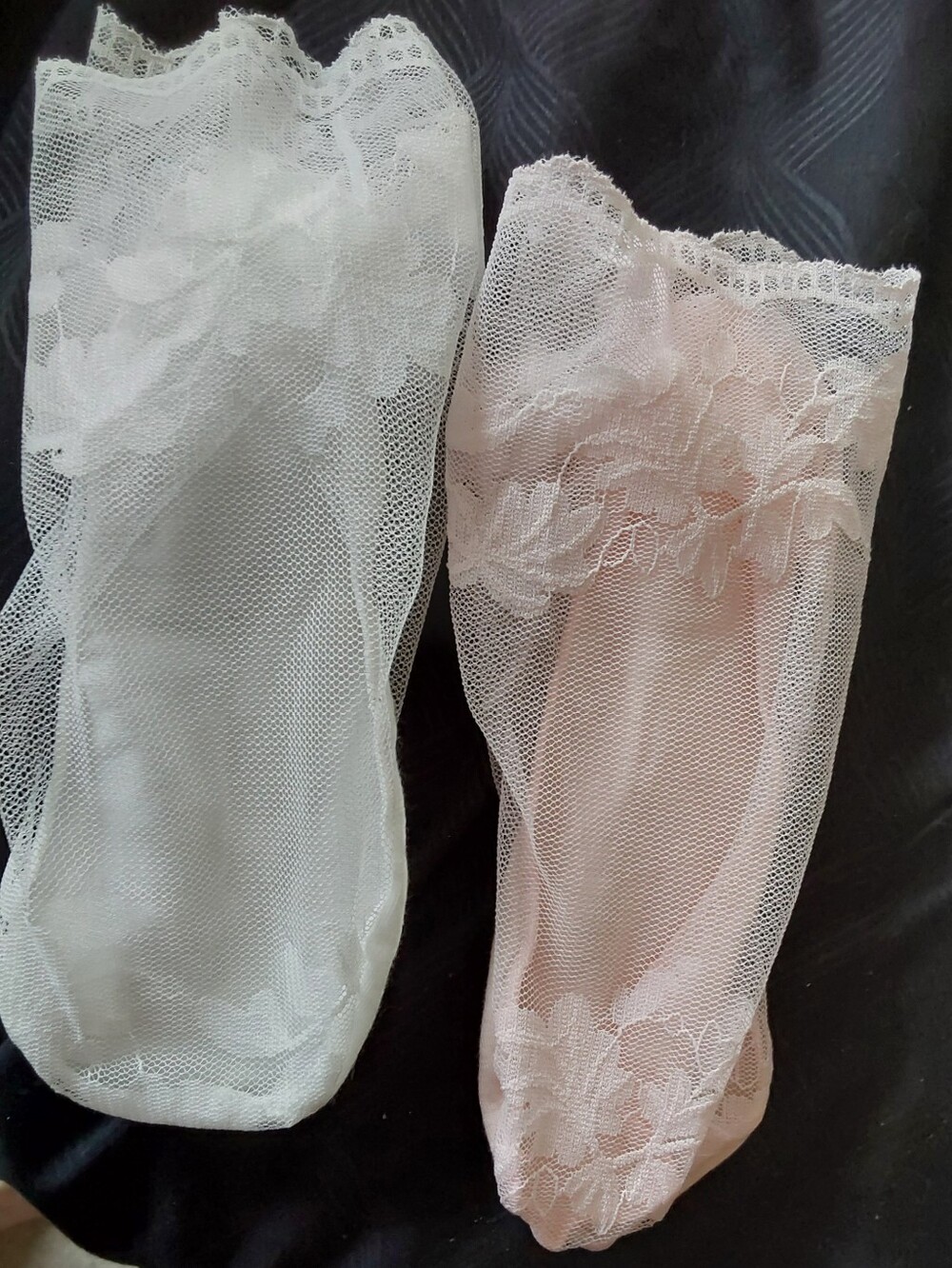 (2) RETRO LACE & TULLE TRANSPARENT SHORT SOCKS. O/S - Picture 2 of 6